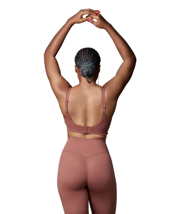 ASHLEY Sport Bra And Leggings - Image 5