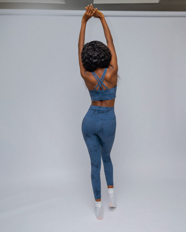 ATHLEISURE Sports Bra And Leggings - Image 4