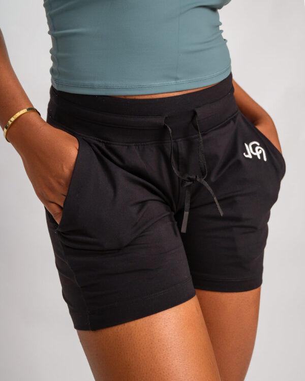TRACK Casual Short - Image 3